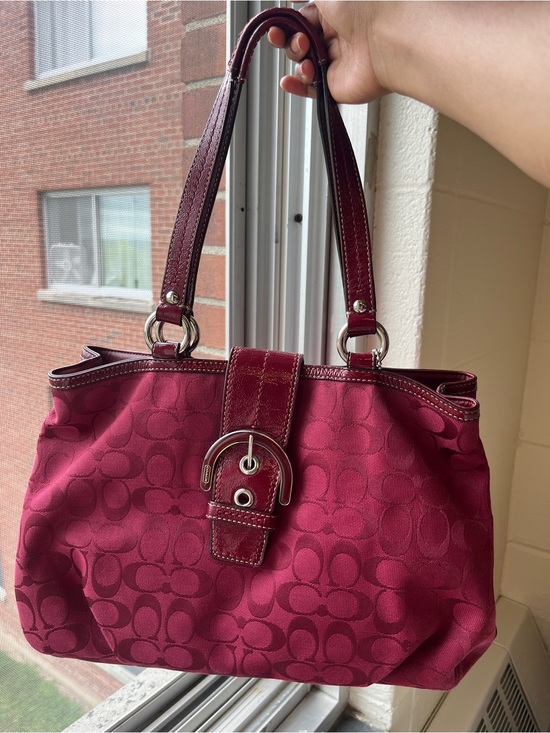 Coach Handbags - Vintage Coach buckle Y2K shoulder bag